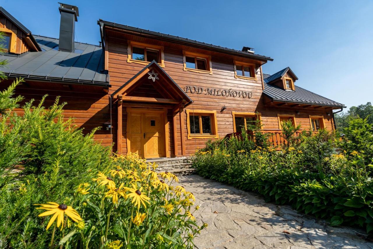 Ferienwohnung Pod Milonovou Velké Karlovice Exterior foto